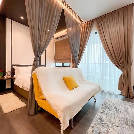 Aurora Vista Homestay Bangi At Vista Bangi With Wifi Netflix Gym Sauna Coway Swimming Pool-River View Kajang Kültér fotó