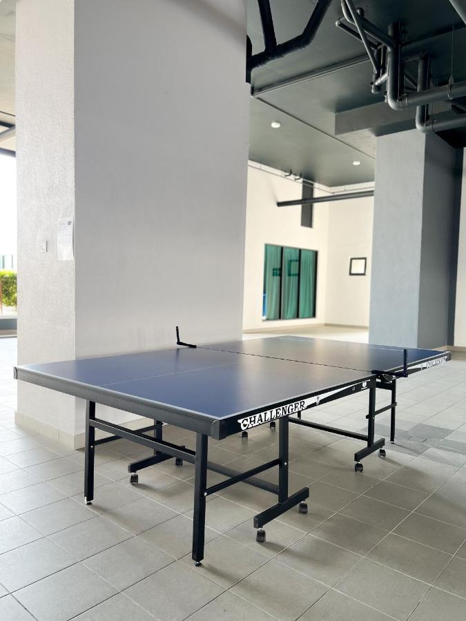 Aurora Vista Homestay Bangi At Vista Bangi With Wifi Netflix Gym Sauna Coway Swimming Pool-River View Kajang Kültér fotó