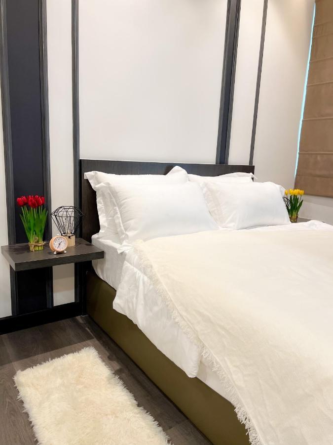 Aurora Vista Homestay Bangi At Vista Bangi With Wifi Netflix Gym Sauna Coway Swimming Pool-River View Kajang Kültér fotó