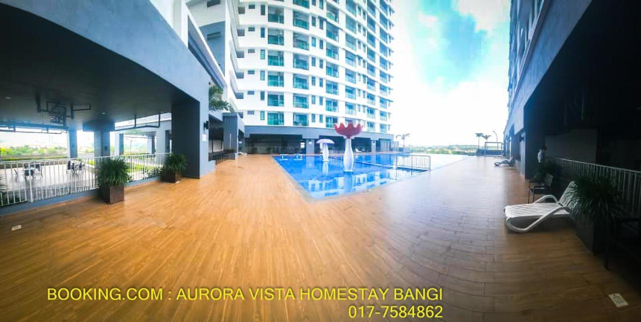 Aurora Vista Homestay Bangi At Vista Bangi With Wifi Netflix Gym Sauna Coway Swimming Pool-River View Kajang Kültér fotó
