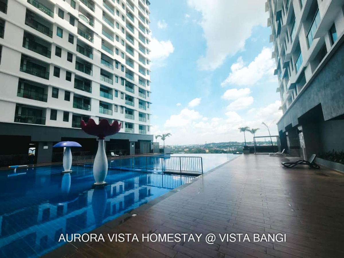 Aurora Vista Homestay Bangi At Vista Bangi With Wifi Netflix Gym Sauna Coway Swimming Pool-River View Kajang Kültér fotó